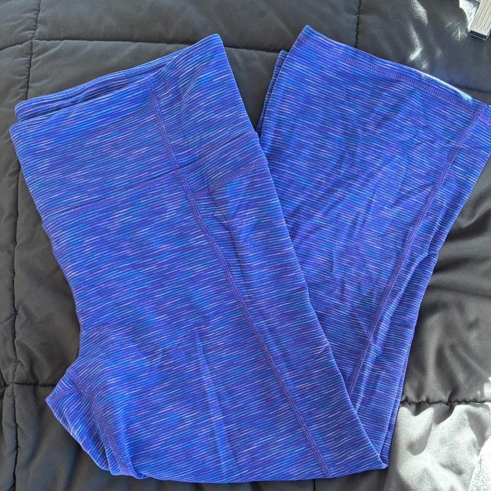 Athleta Blue and Purple Leggings 3/4 Length